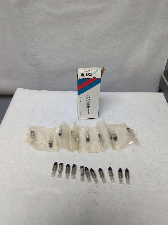 SYLVANIA,6PSB,MINIATURE LAMP LOT OF 21 NOS