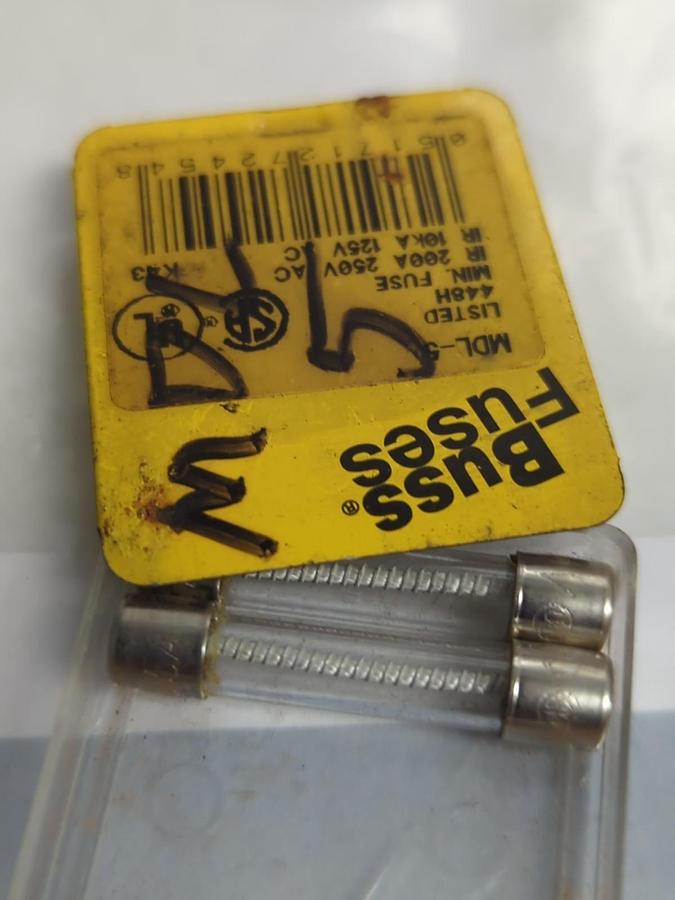 COOPER BUSSMANN,MDL-5,5 AMP FUSE LOT OF 4 NOS