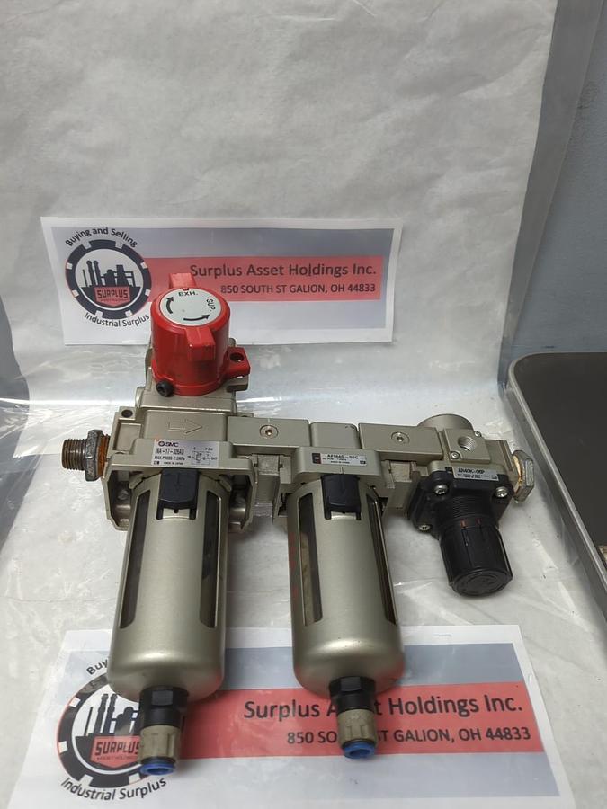 Used SMC,INA-17-326AD,PNEUMATIC SEPERATOR/ACTUATOR ASSEMBLY PRE-OWNED