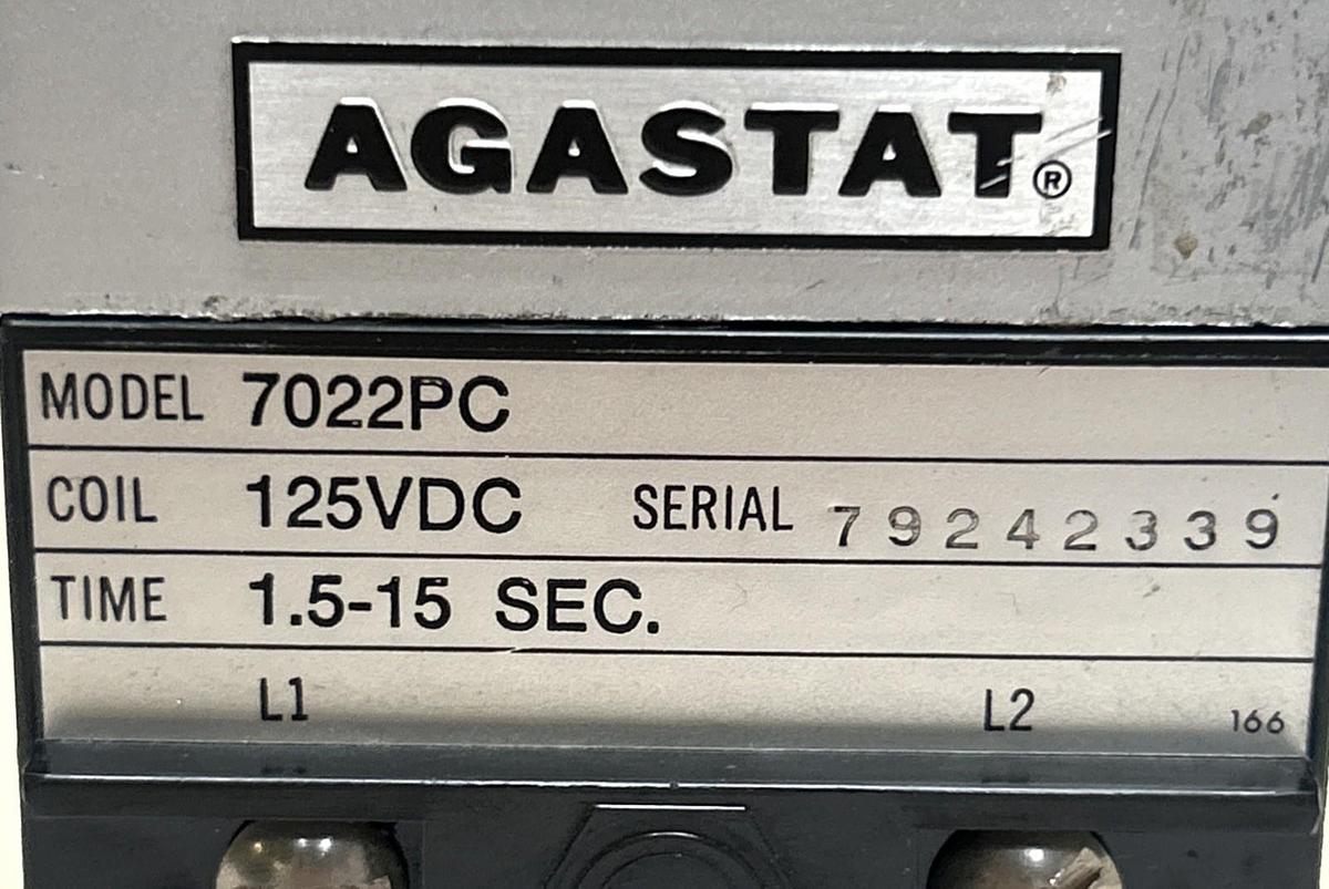 Used AGASTAT,7022PC,TIME DELAY RELAY 1.5-15 SEC