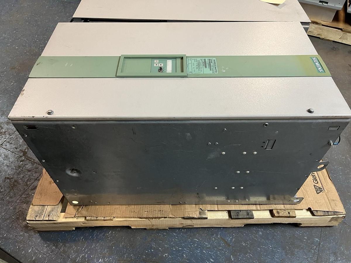 Used SIEMENS,6RA7095-4KV62-0-Z,SIMOREG DC CONVERTER DRIVE 2000A OUTPUT