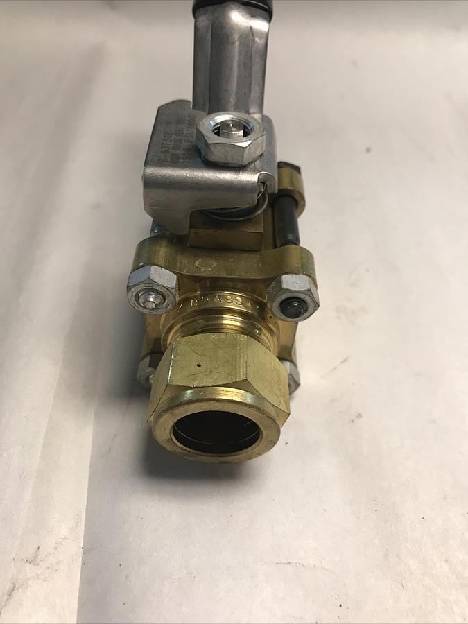 Whitey,B-63TS12,3/4 INCH Brass Ball Valve 1500PSI