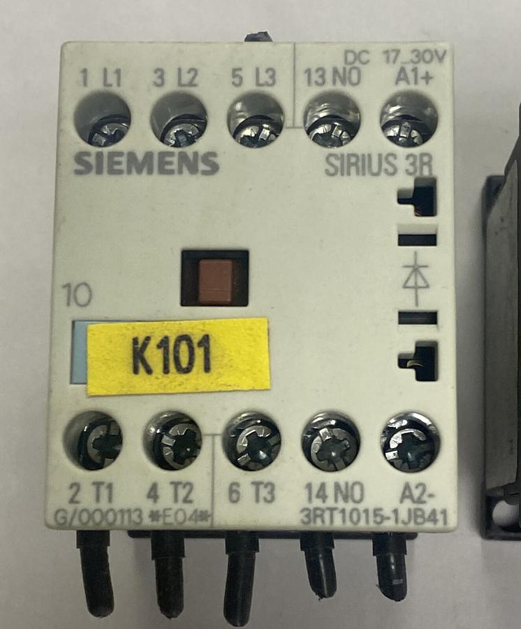 Used SIEMENS,3RT1015-1JB41,CONTACTOR 7A 24VDC LOT OF 2