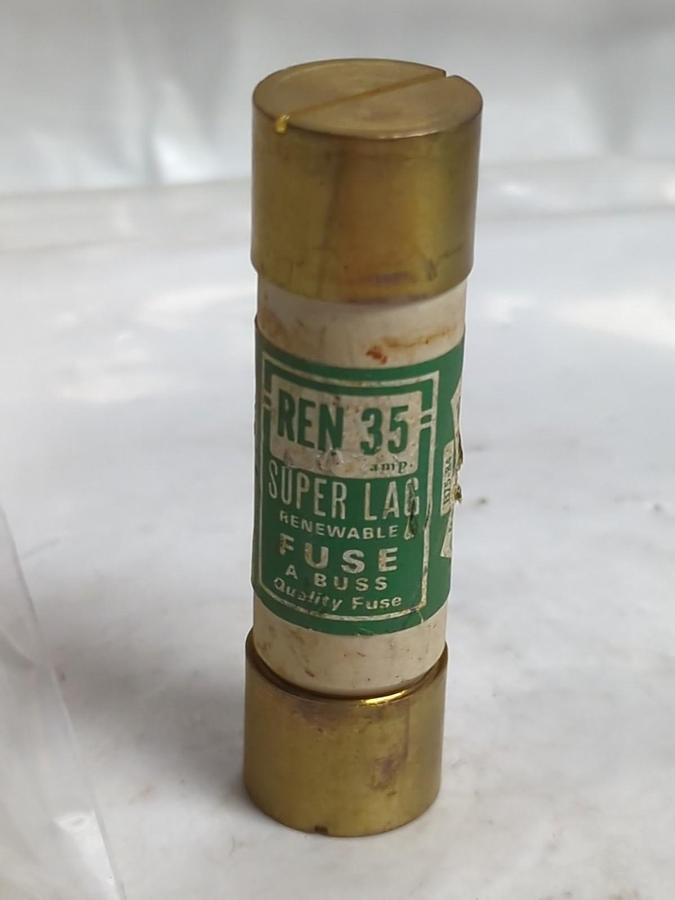 COOPER BUSSMANN,REN-35,SUPER-LAG RENEWABLE FUSE 35 AMP LOT OF 2 PRE-OWNED