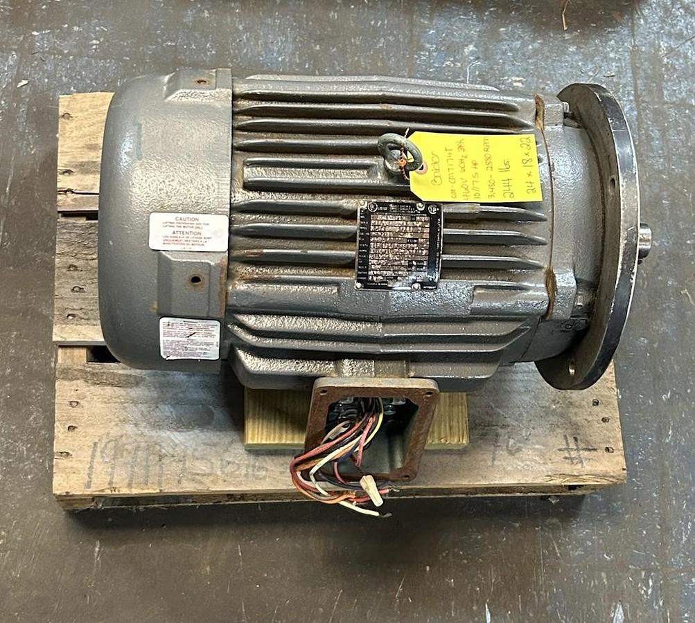 Used BALDOR,CM7174T,MOTOR 7.5HP 460V 2880RPM 3PH 215TC FRAME