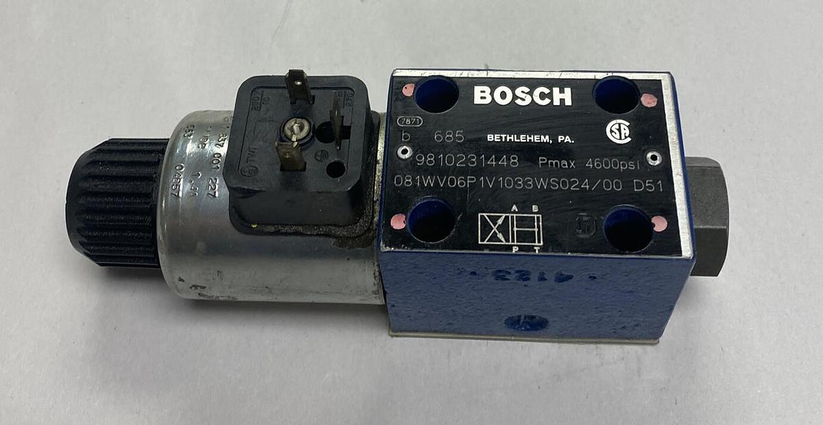 Used BOSCH,9810231448/81WV06P1V1033WS024/00D51,DIRECTIONAL CONTROL VALVE