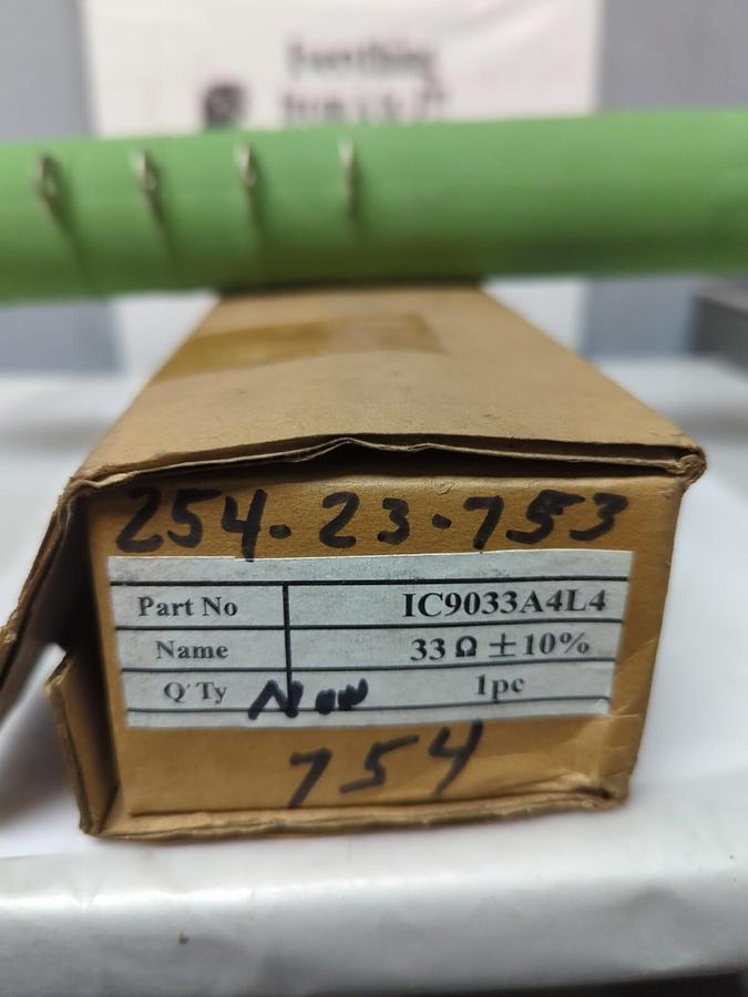 GENERAL ELECTRIC,IC9033 A4L4,POWER RESISTOR 33 OHMS NEW OPEN BOX