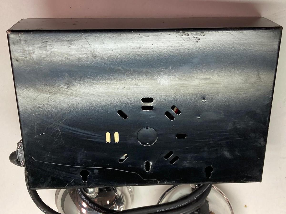 Carpenter,610694,Emergency Lights