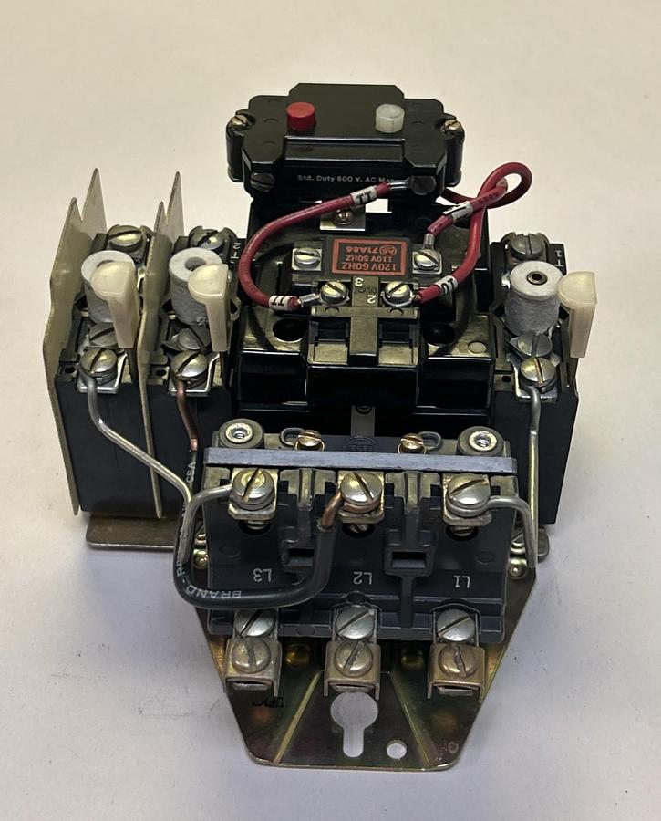 Used ALLEN BRADLEY,N/A,SIZE 1 CONTACTOR