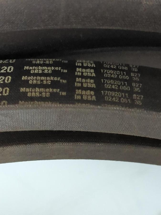 GOODYEAR,D420,HY-T INDUSTRIAL V-BELT 522-853-420-00100 NOS