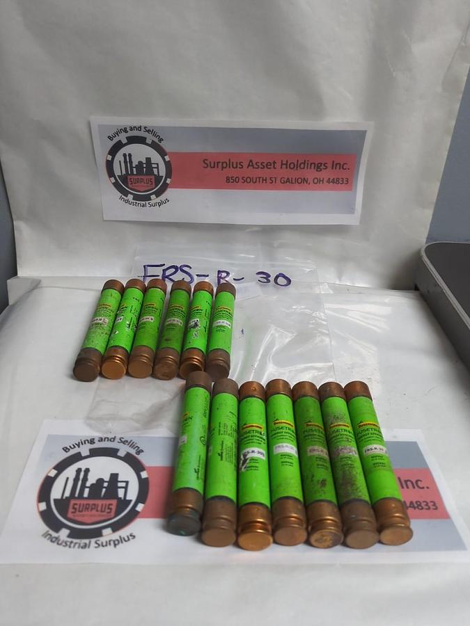 Used COOPER BUSSMANN,FRS-R-30,FUSETRON 30 AMP FUSE LOT OF 13 PRE-OWNED