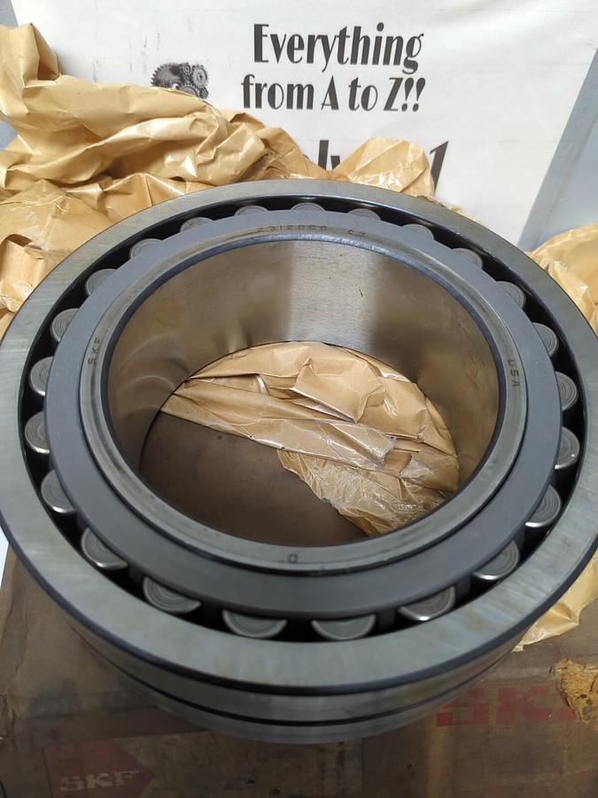 SKF,23128 CJ/C3/W33,SPHERICAL ROLLER BEARING 140MM BORE NOS