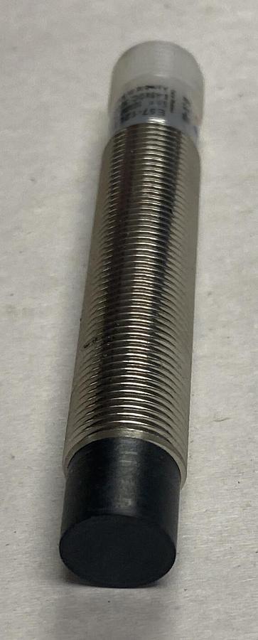CUTLER HAMMER,E57LAL12A2SA,INDUCTIVE PROXIMITY SENSOR NOS