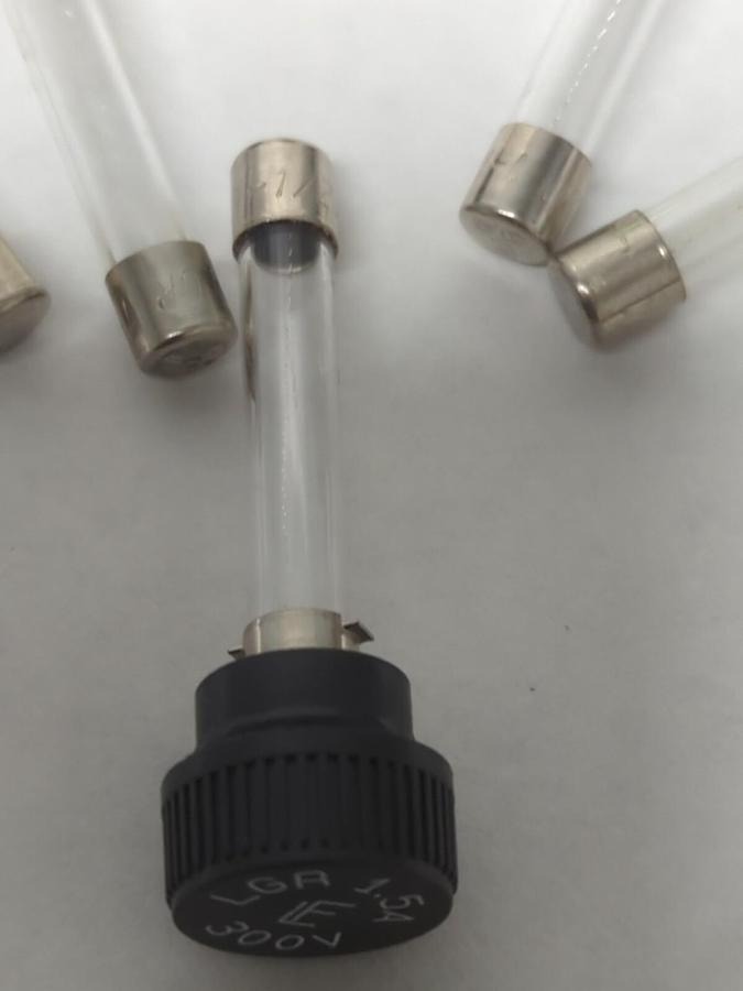 LITTELFUSE,LGR 1-1/2,FAST ACTING INLINE FUSES 1.5 A 300V BOX OF 5 NOS