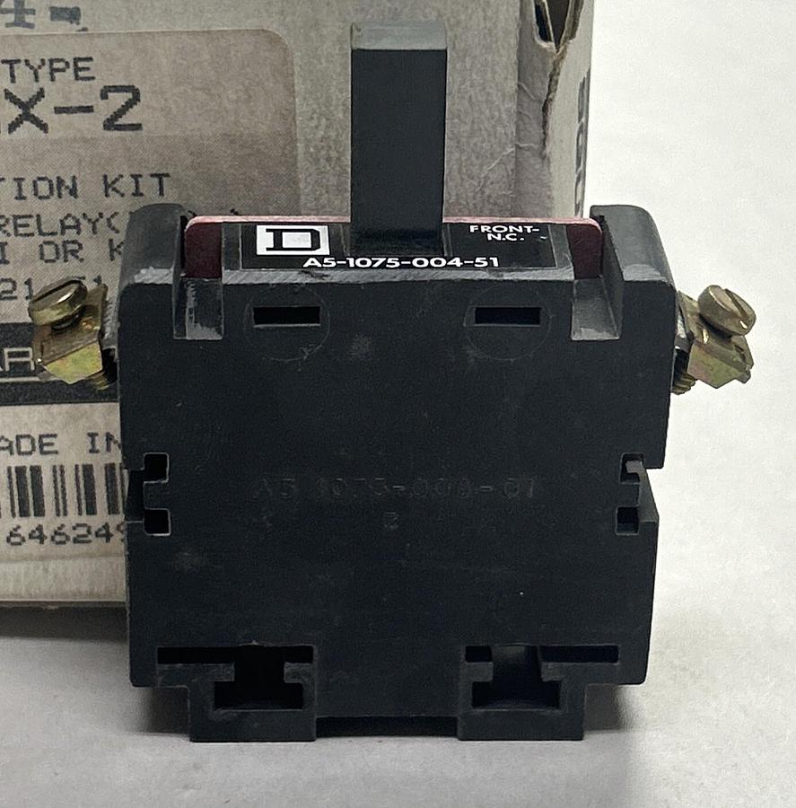 Used SQUARE D,9999-KX2,CONTACT KIT NEW