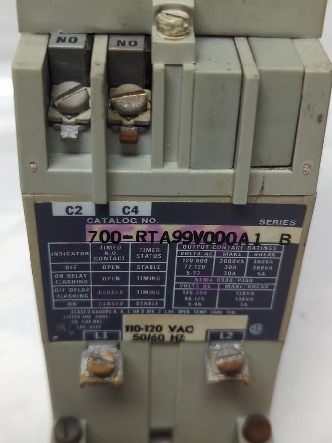 Used ALLEN BRADLEY,700-RTA99V000AQ,SERIES B SOLID STATE TIMING RELAY 110-120VAC 50/60