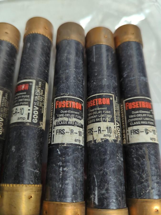 Used COOPER BUSSMANN,FRS-R-10,FUSETRON 10 AMP FUSE LOT OF 5 PRE-OWNED