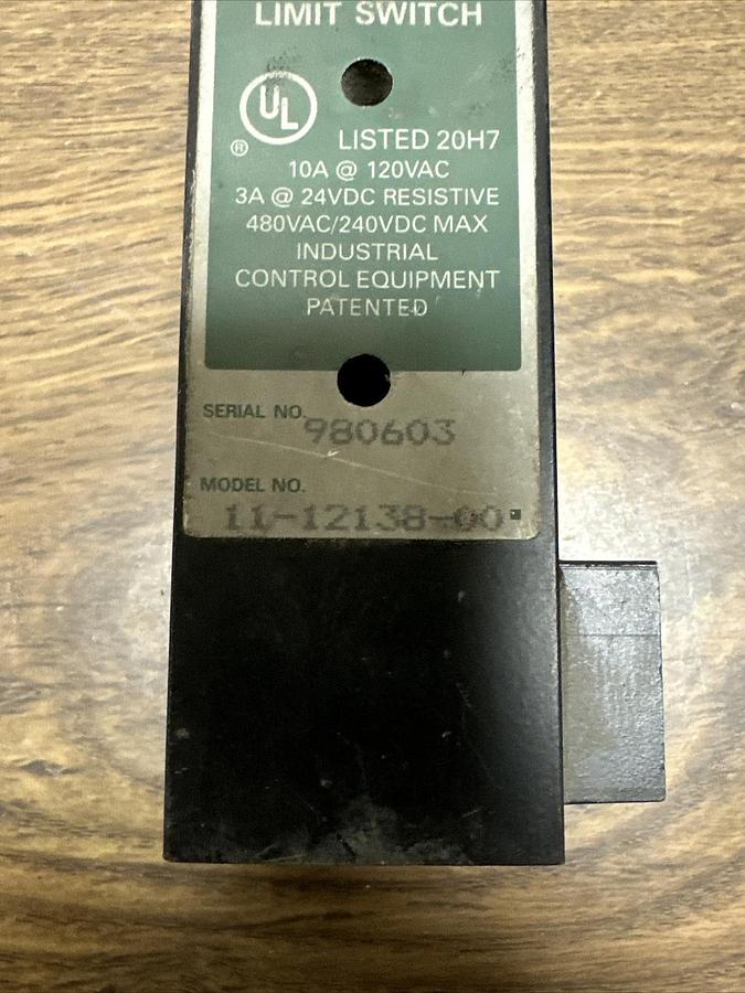 Used Go Switch,11-12138-00,Leverless Limit Switch