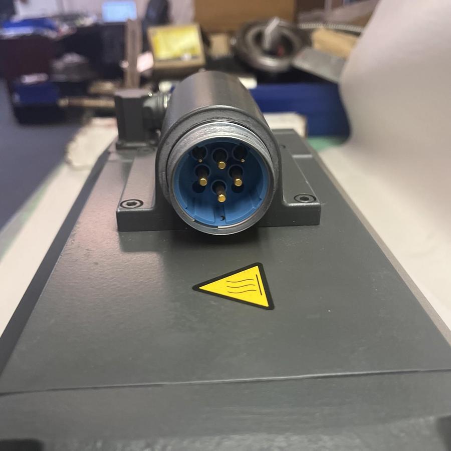 SIEMENS,1FT6084-8AH71-3AL0-Z,BRAKE SERVO MOTOR