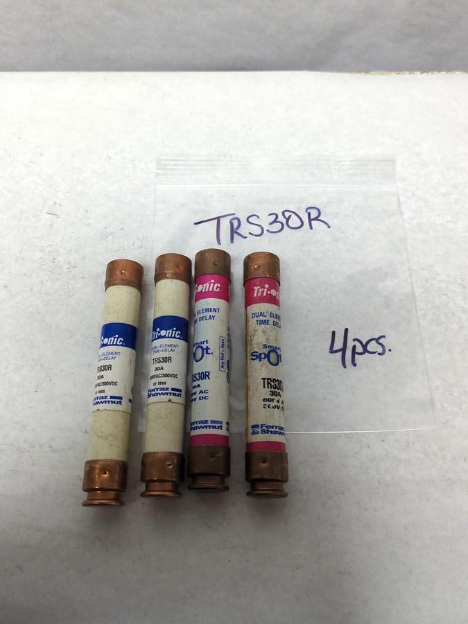 Used FERRAZ SHAWMUT,TRS30R,TRI-ONIC 30 AMP FUSE LOT F 4 PRE-OWNED