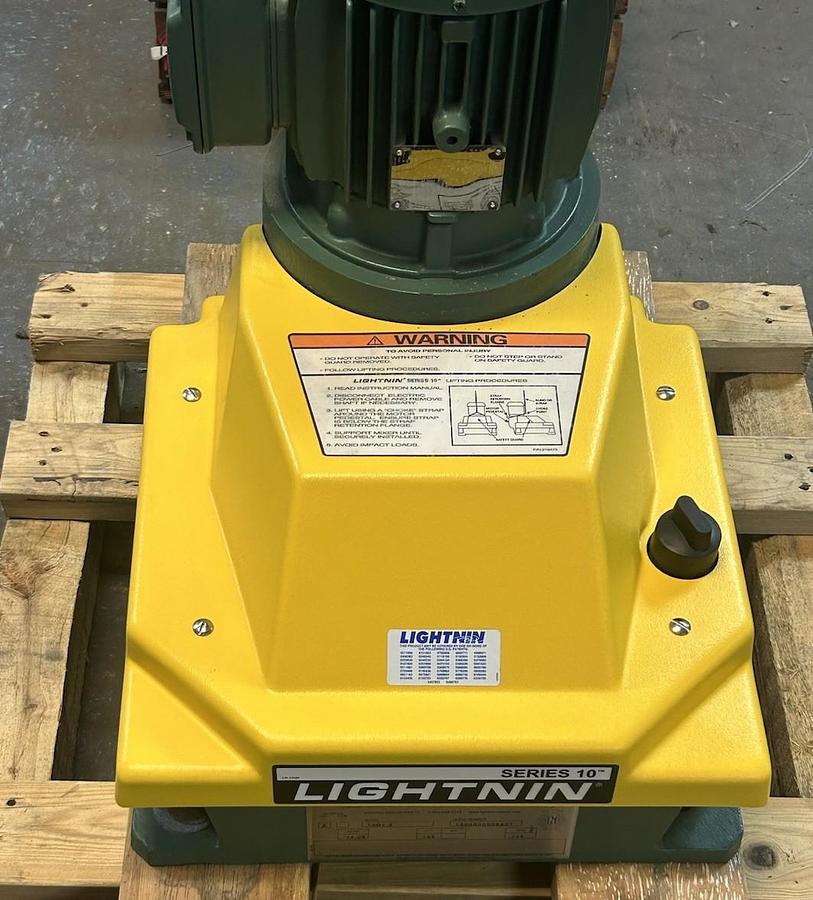 LIGHTNIN,14Q1.5,SERIES 10 MIXER 1.5HP 125RPM 14.06 RATIO