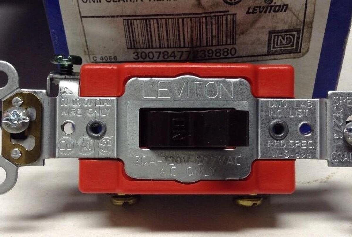 Leviton Industrial,1221-2 SP,Toggle Switch Box of 7 SAN 380 20A 120V