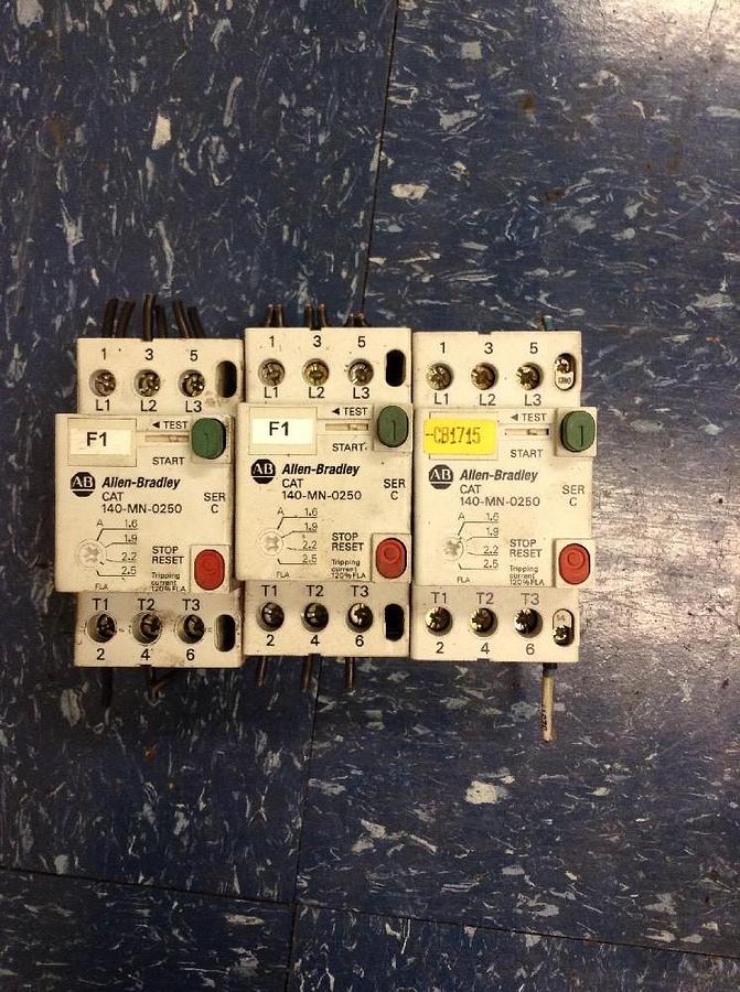 Used ALLEN BRADLEY,140-MN-0250, MANUAL MOTOR STARTER 1.6 A-2.5 A LOT OF 3