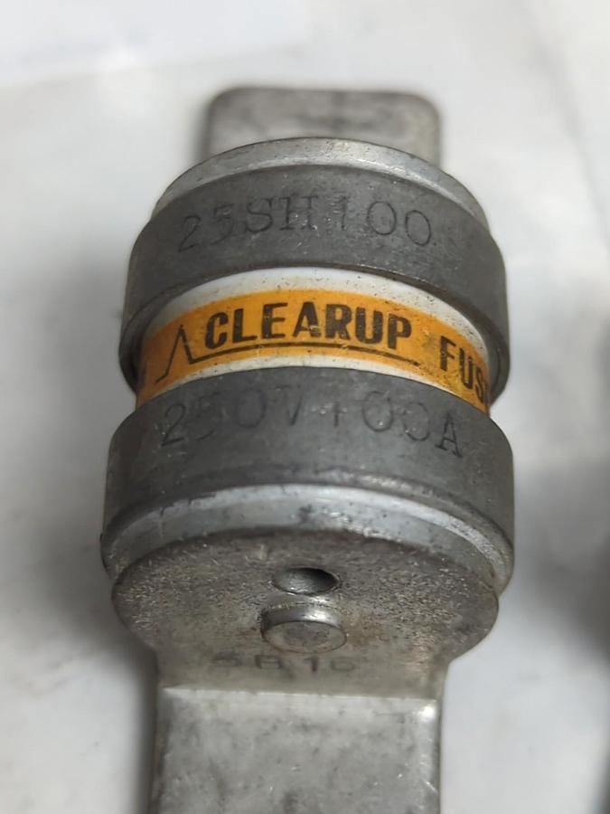 Used KYOSAN,25SH100,CLEARUP FUSE LOT OF 4 PRE-OWNED
