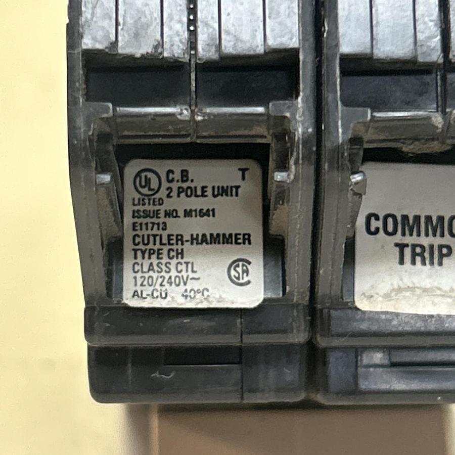 Used EATON,CH220,CIRCUIT BREAKER 20A 120/240V 2P
