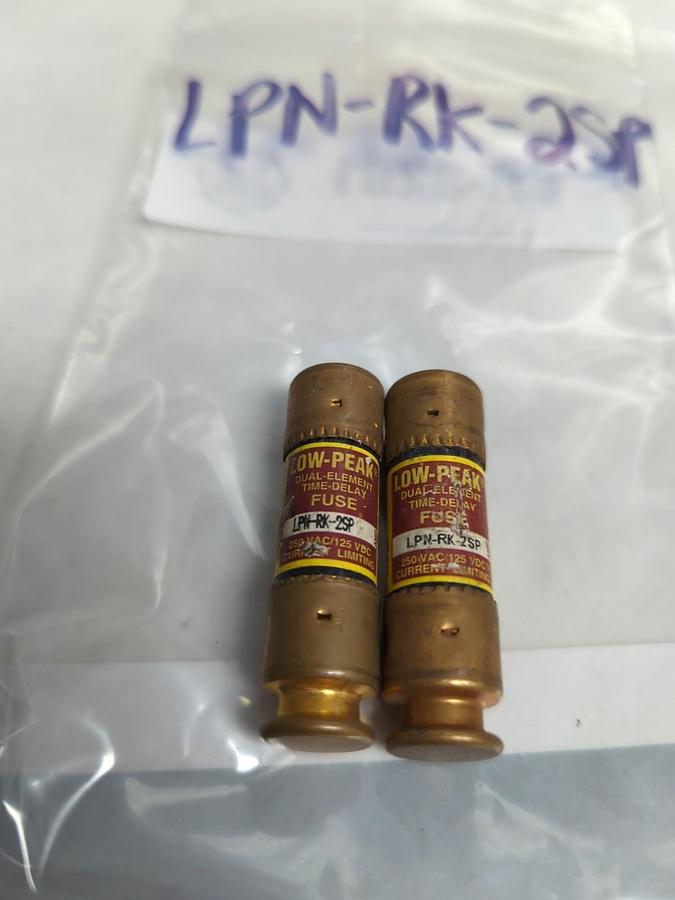 Used COOPER BUSSMANN,LPN-RK-2SP,LOW-PEAK 2 AMP FUSE LOT OF 2 PRE-OWNED