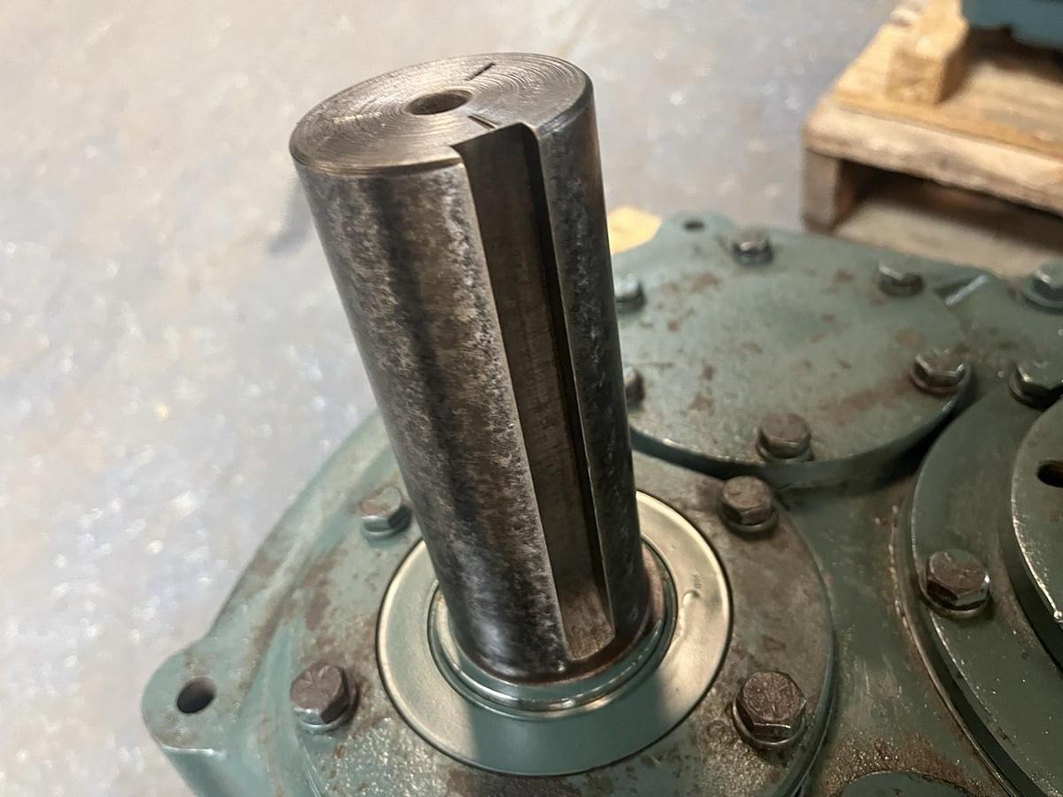 DODGE,246151-TS,TXT625T TORQUE ARM SPEED REDUCER SIZE 6 RATIO 25.13