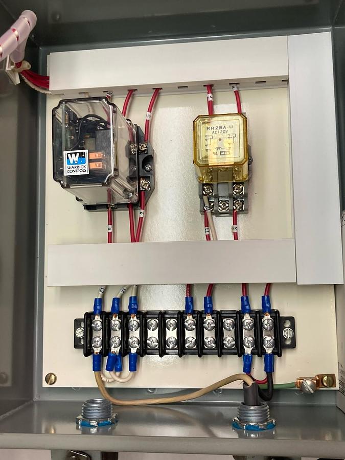 Used Hazleton Motor Moisture Over Temp Alarm Components Pump w/Hammond Mfg Enclosure
