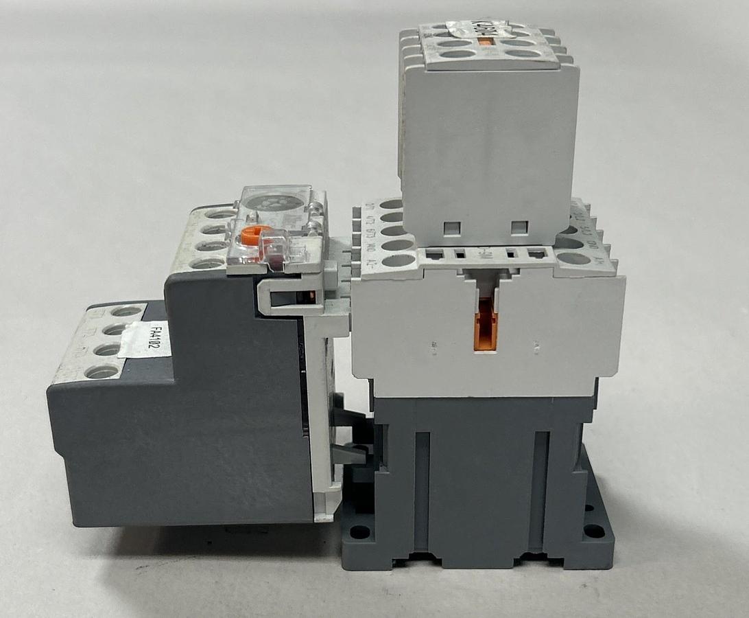 Used LS,GMC(D)-9M,CONTACTOR W/ GTK-12M THERMAL OVERLOAD RELAY