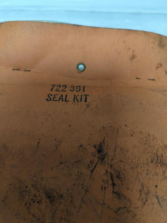 RACINE,722 391,MODEL PVF SEAL KIT NOS