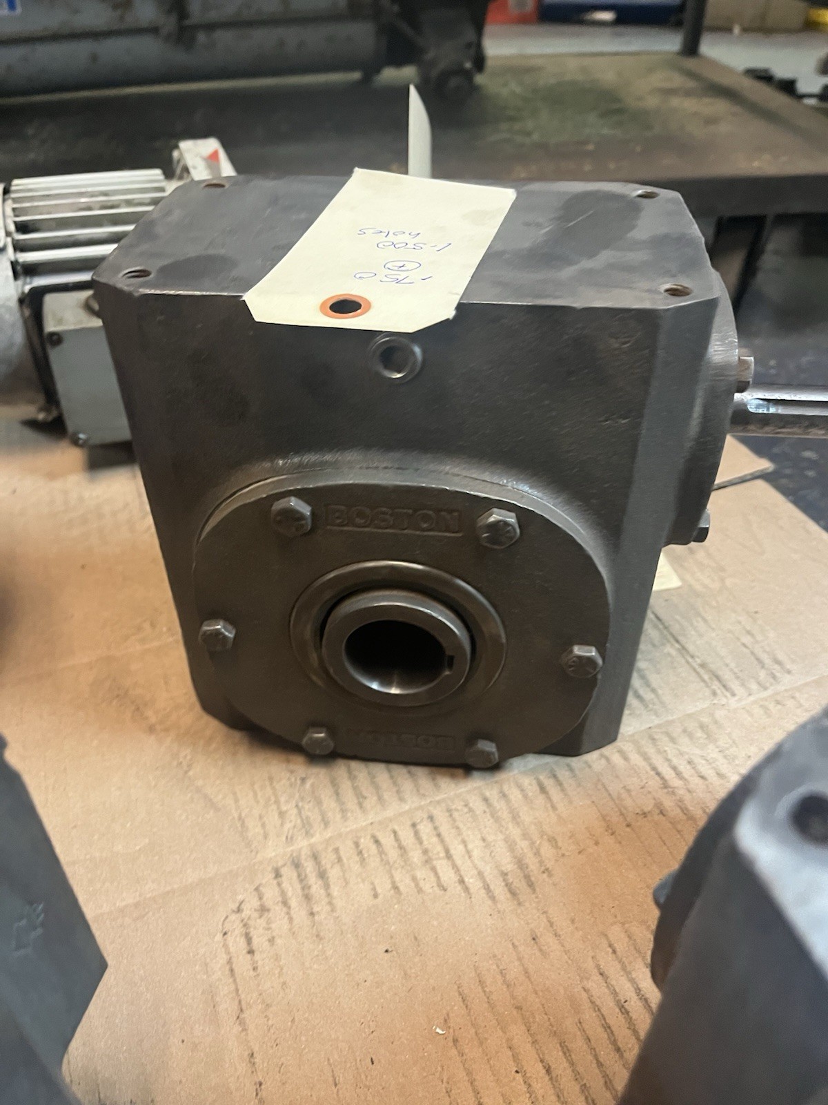 Used BOSTON GEAR,S726-60-G-77,GEAR REDUCER RATIO 60 .83HP