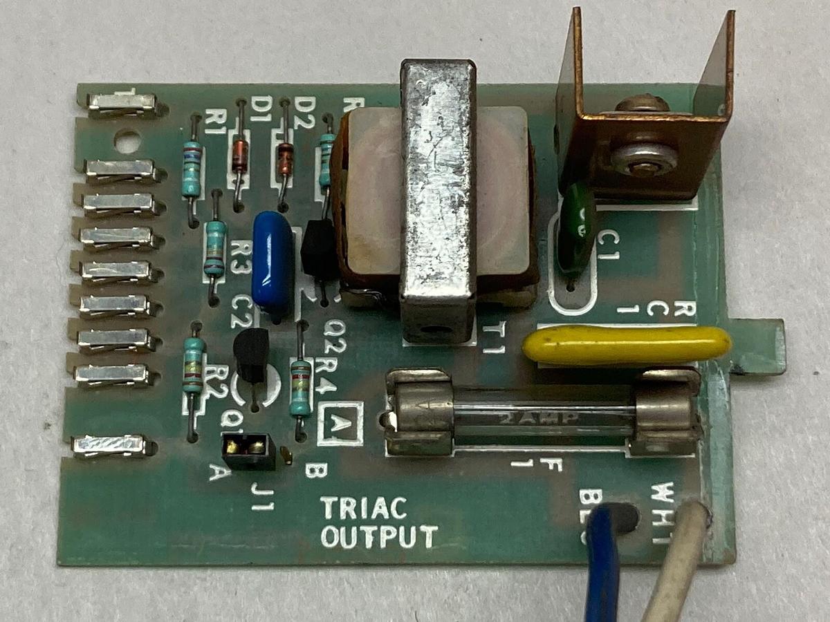 Used Barber-Colman,33-1112-1,Circuit Board