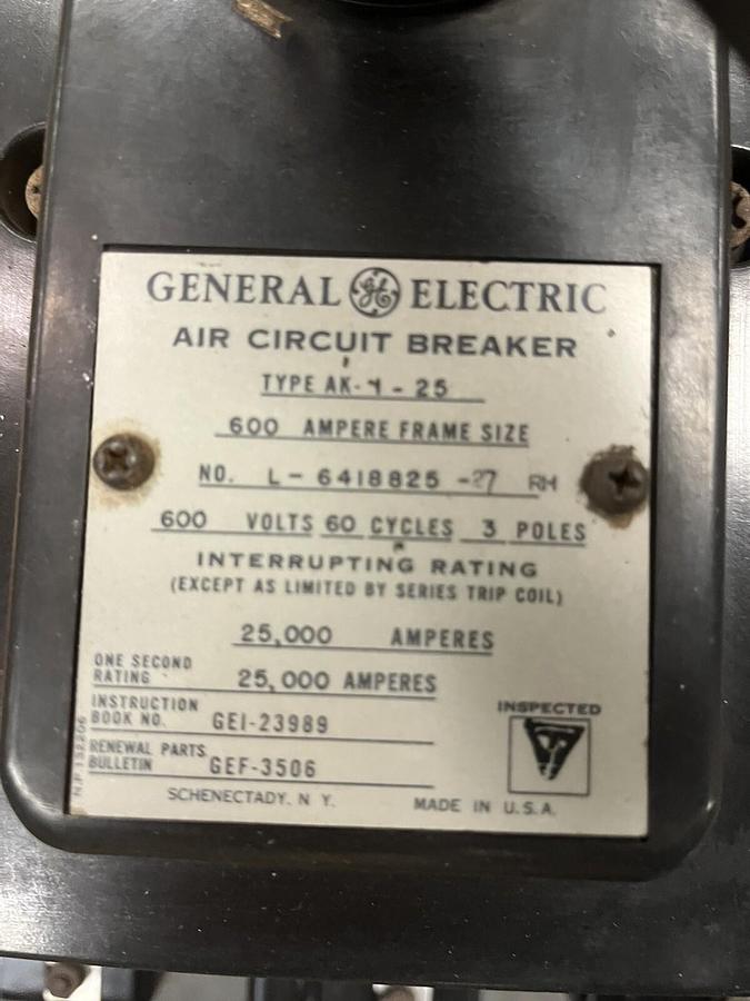 Used General Electric,AK-1-25,3-Pole Air Circuit Breaker 600A 600V