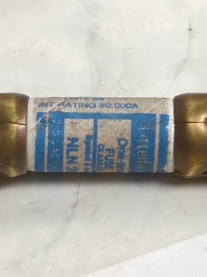 Used LITTELFUSE,NLN20,ONE-TIME 20 AMP FUSE LOT OF 2 PRE-OWNED