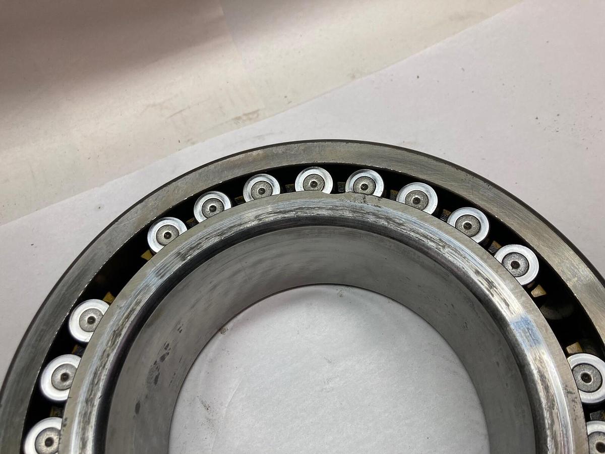 Used SKF,23128,Spherical Roller Bearing