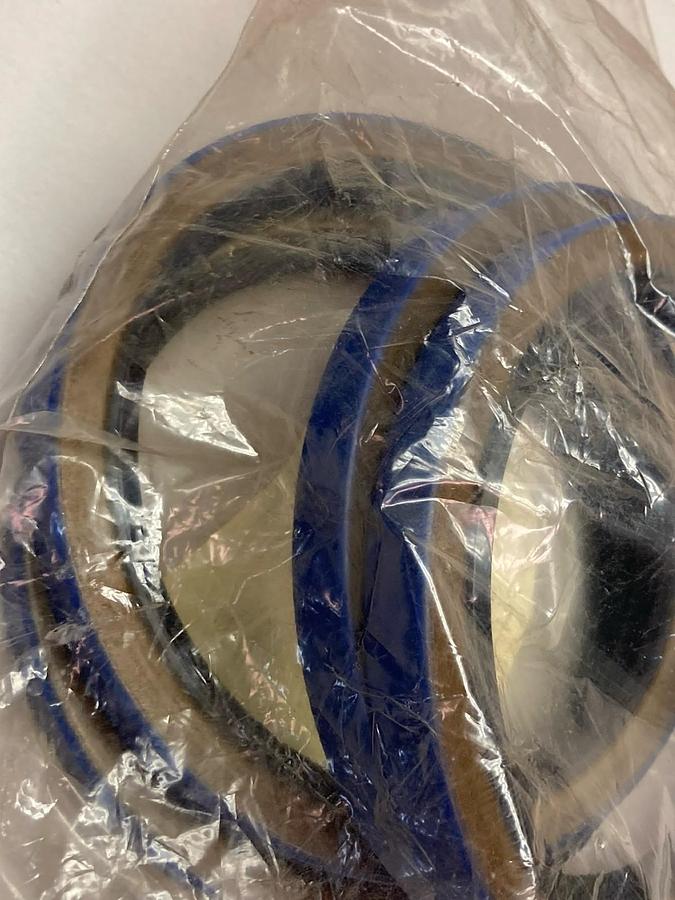 Bearing & Transmission,5.000x6.250x0.563 TA-H,Sleeve LOT OF 4