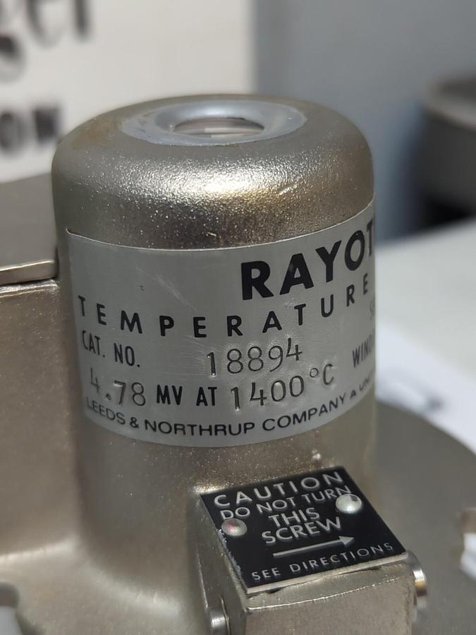 LEADS & NORTHRUP,18894,RAYOTUBE TEMP DETECTOR 4.78MV AT 1400 DEG C MISSING BOX