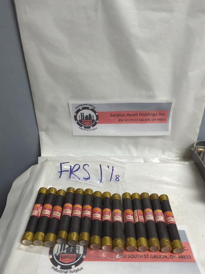 Used COOPER BUSSMANN,FRS-1-1/8,FUSETRON 1-1/8 AMP FUSE LOT OF 14 PRE-OWNED