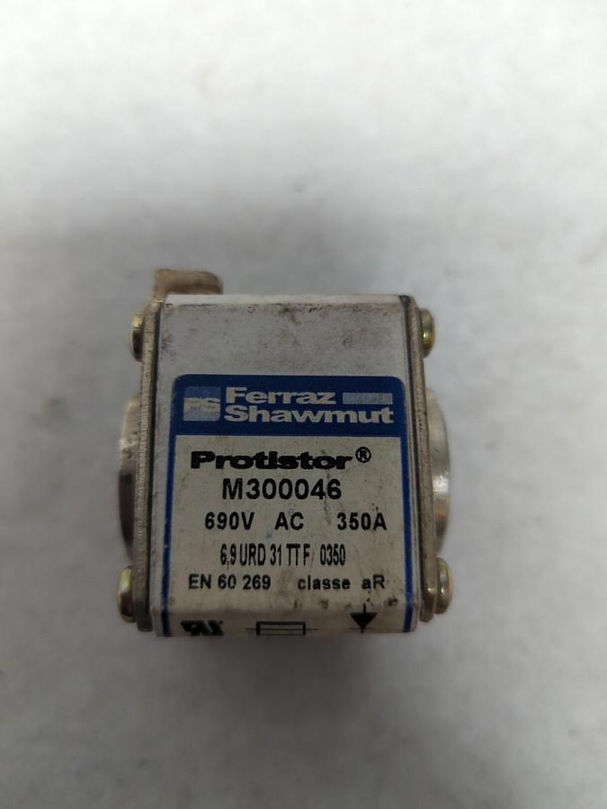 Used FERRAZ SHAWMUT,M300046,PROTISTOR FUSE 350 AMP 690V PRE-OWNED
