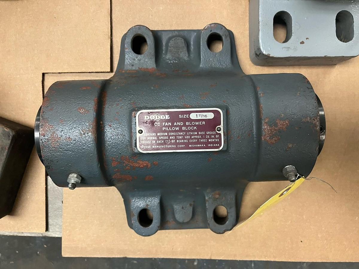 Used DODGE,1-11/16,CC FAN AND BLOWER PILLOW BLOCK