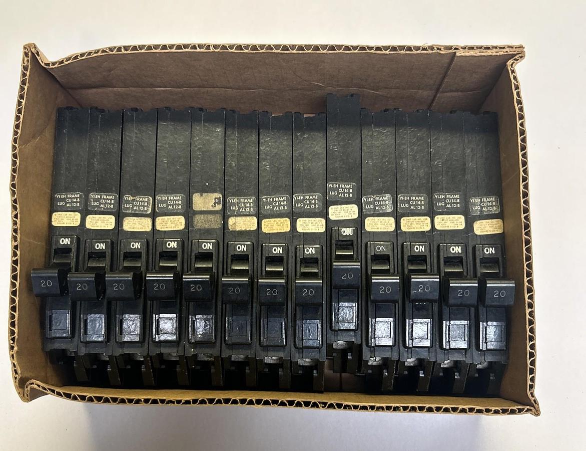 Used SQUARE D,YIB120,CIRCUIT BREAKER 20A 277V 1P LOT OF 13