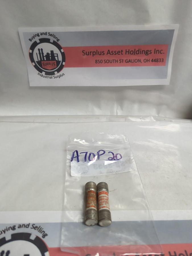 Used GOULD SHAWMUT,A70P20,AMP-TRAP 20 AMP FUSE LOT OF 2 PRE-OWNED