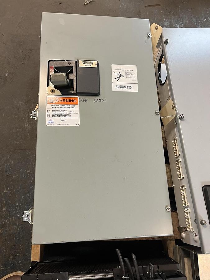 Used CUTLER HAMMER,HLDB3600FK01,HLDB 600A BREAKER F2100 MCC BUCKET