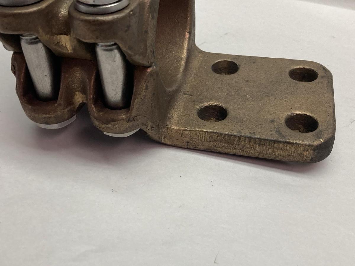Used Anderson,2-1/2 Inch,Substation Pipe Connector