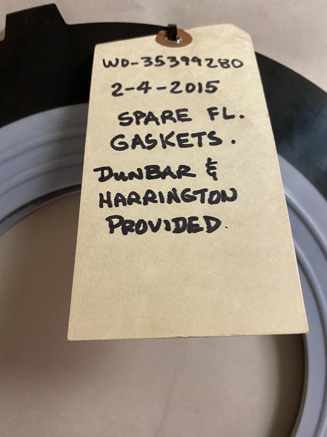 DUNBAR & HARRINGTON,150#,PTFE GASKET 6 INCH X 150# LOT OF 2