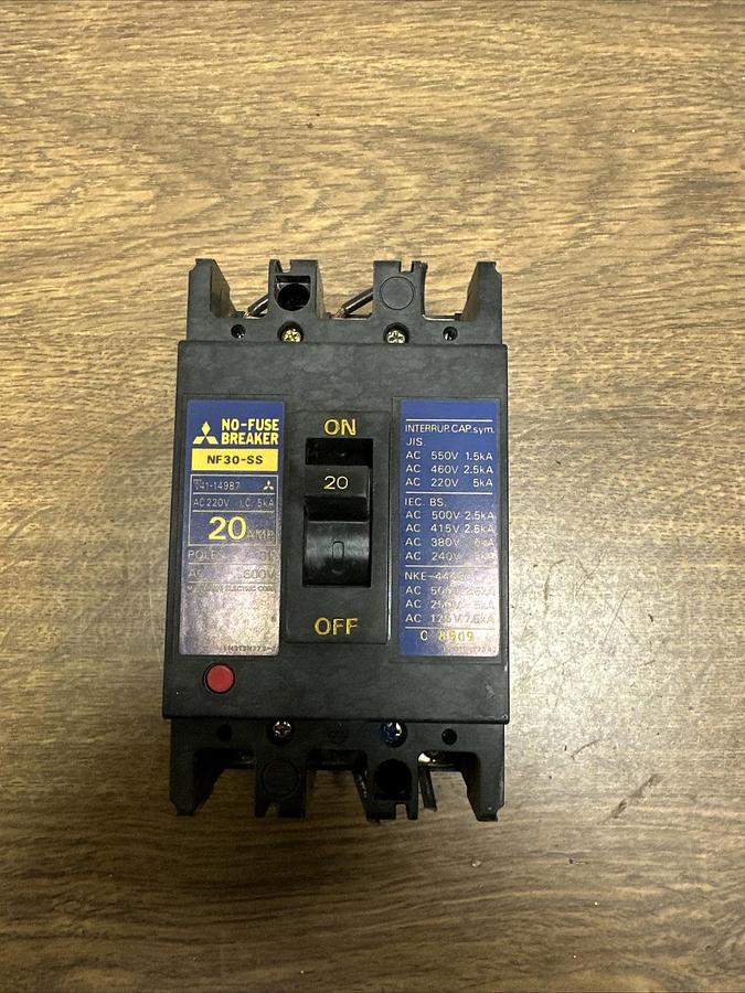 Used Mitsubishi,NF30-SS,20 Amp 3 Pole Circuit Breaker